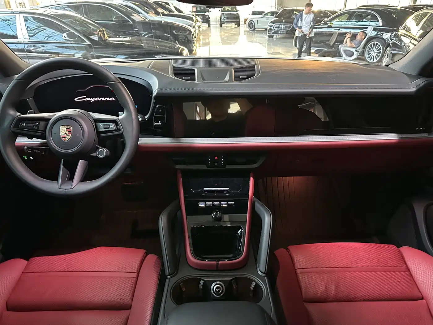 Porsche Cayenne 2025 Cayenne 3.0T фото 14