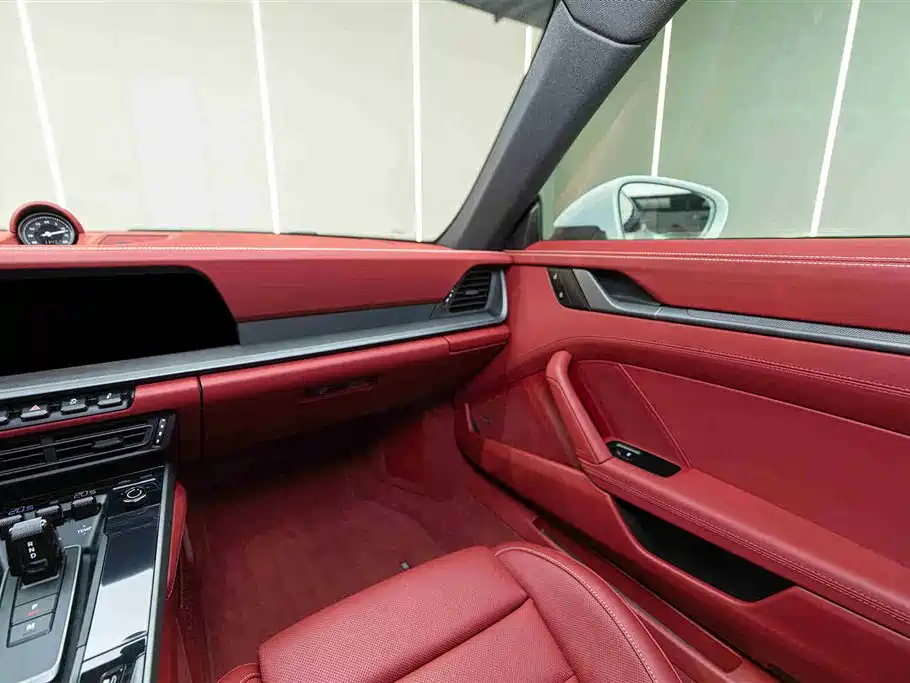 Porsche 911 2023 Carrera 3.0T фото 12