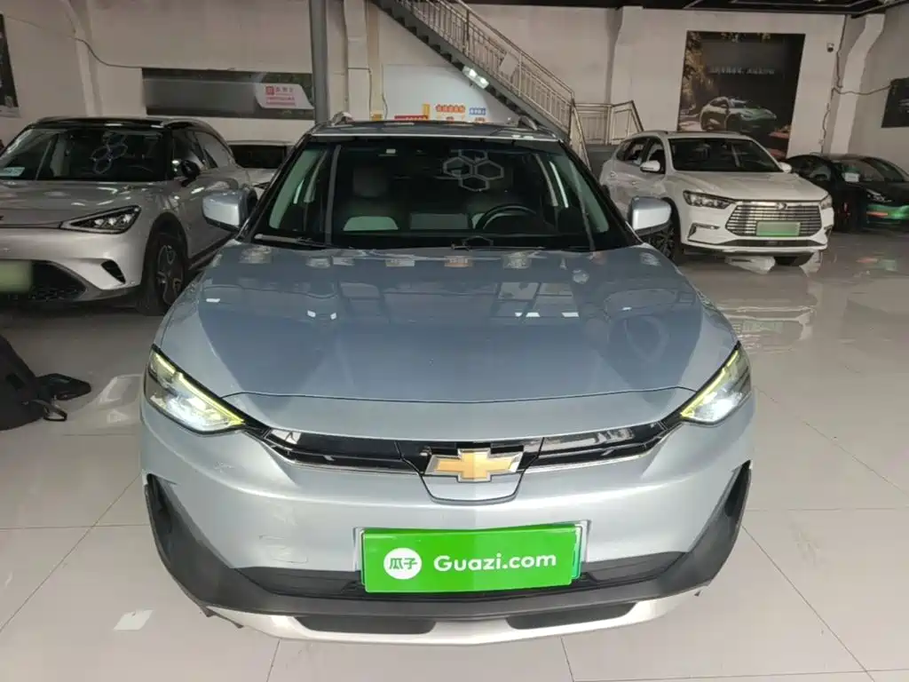 Фото 3 - Chevrolet Menlo