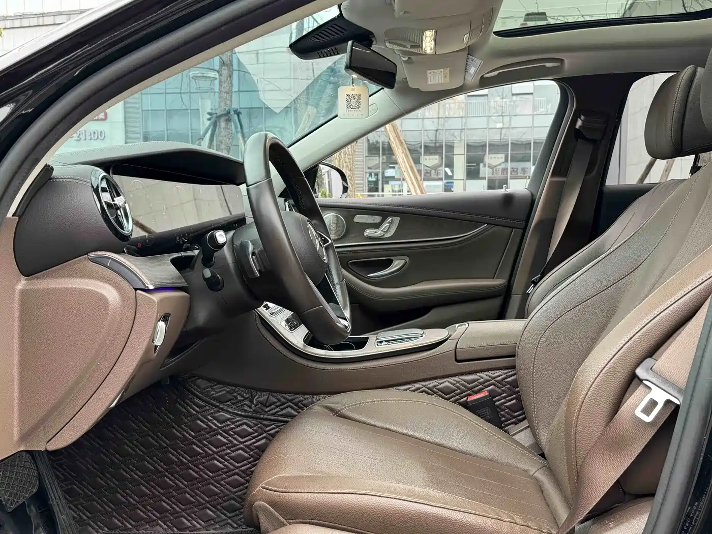 Mercedes-Benz E-Class 2023 Facelift E 300 L Luxury фото 9