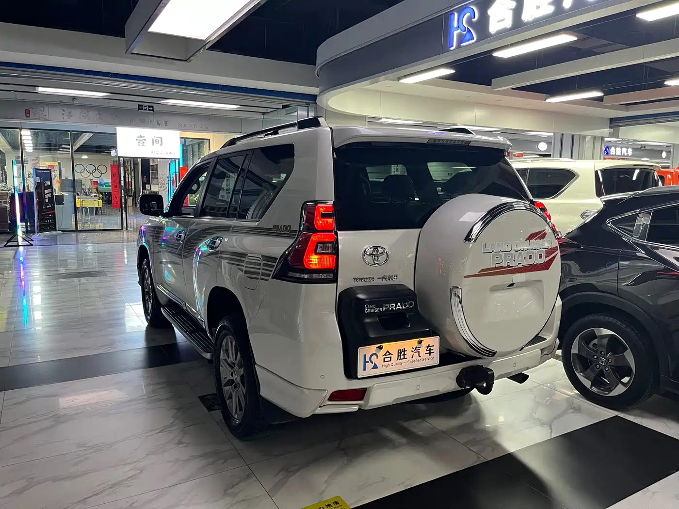 Toyota Prado 2019 3.5L Automatic TX-L Zunxiang Edition with Rear-mounted Spare Tire фото 9