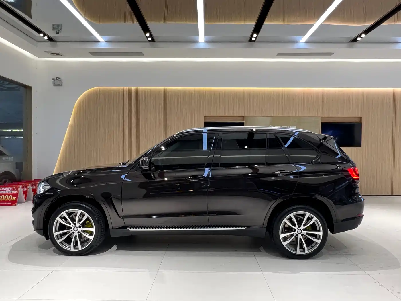 BMW X5 (Import) 2017 xDrive28i фото 4