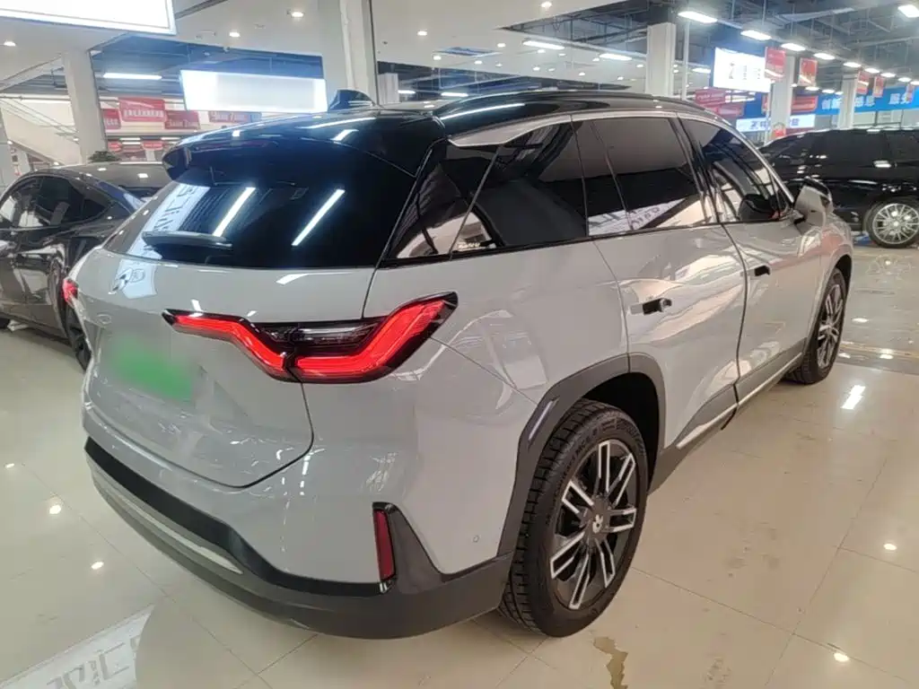 Фото 7 - NIO ES6