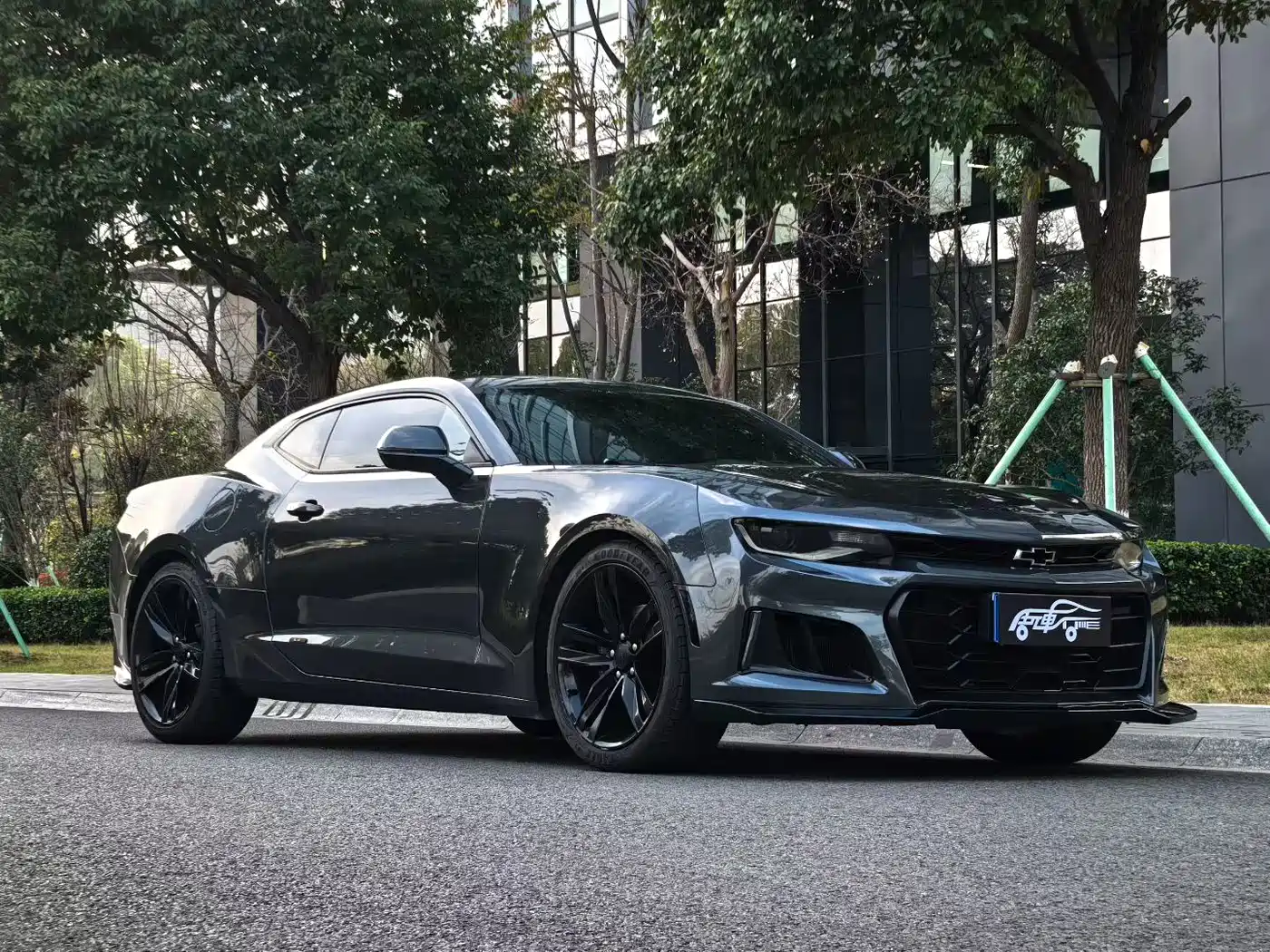 Chevrolet Camaro 2017 2.0T RS фото 3