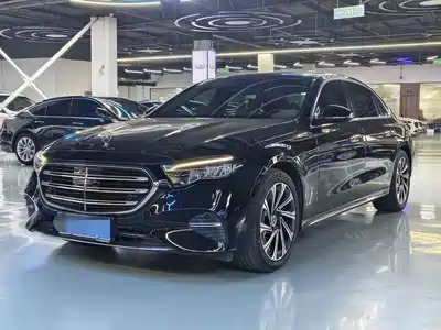 Mercedes-Benz E