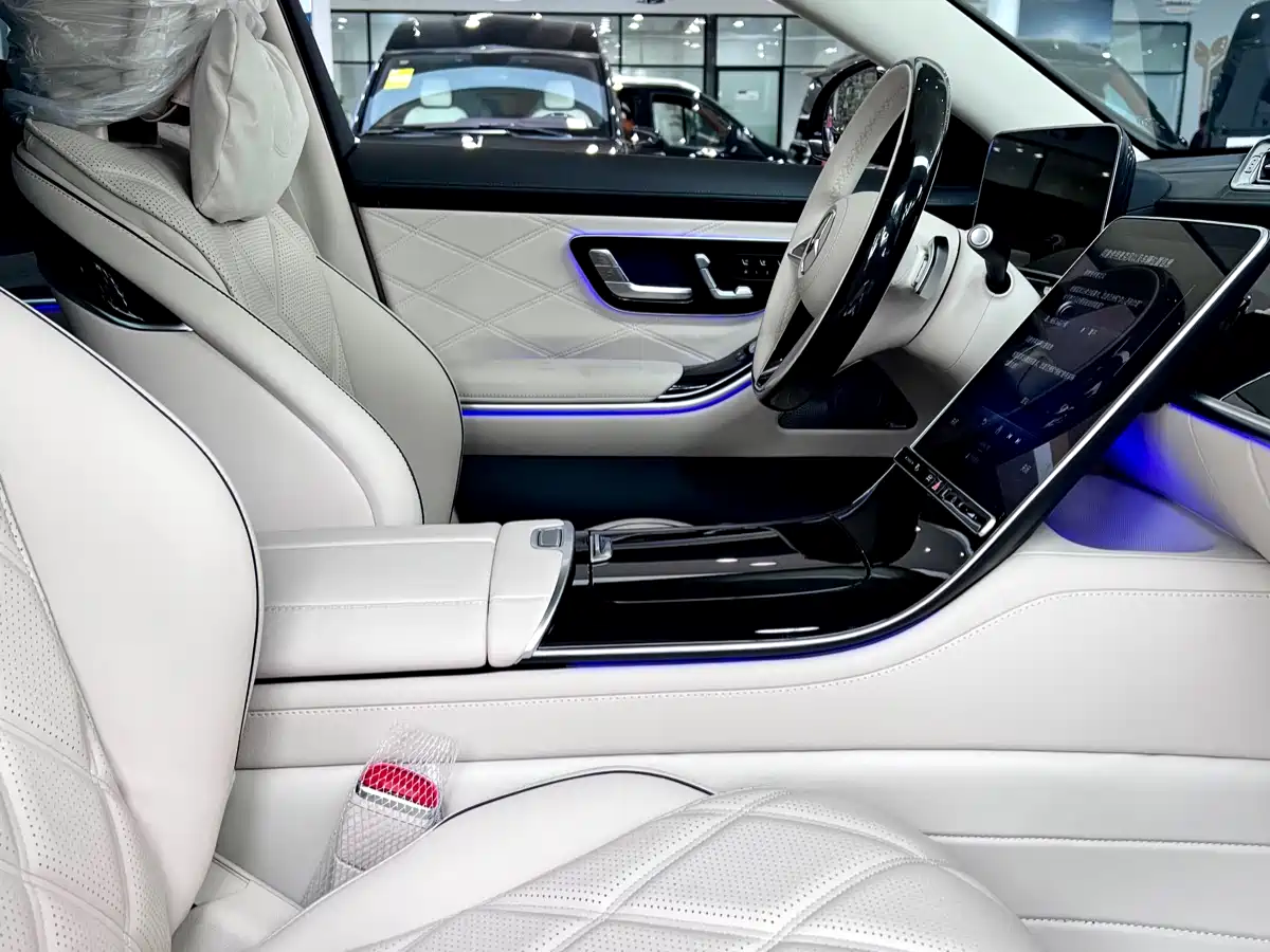 Mercedes-Benz Maybach S-Class 2025 Model S 480 4MATIC фото 11