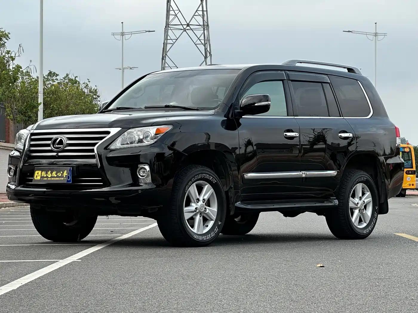 Lexus LX 2013 570