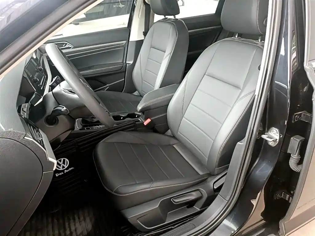 Volkswagen Lavida 2019 1.5L Automatic Comfort Edition China VI фото 15