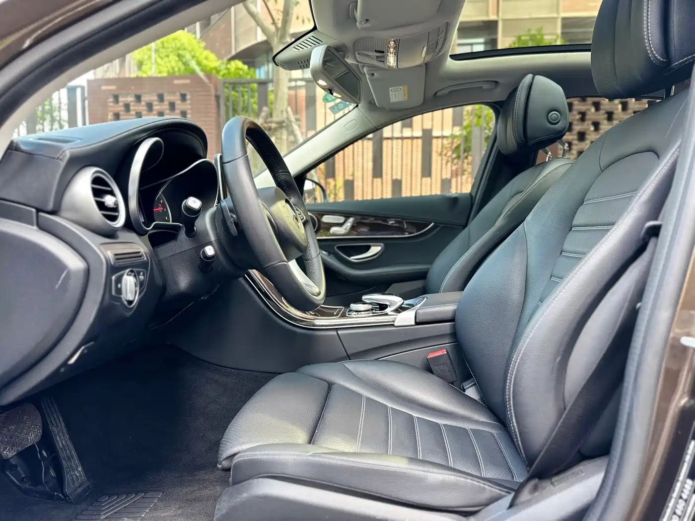 Mercedes-Benz C-Class 2016 C 200 L фото 7