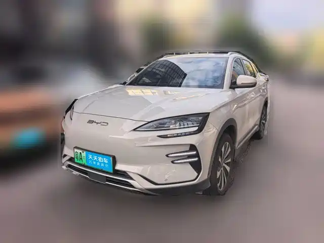 BYD Song PLUS PHEV 2024 Glory Edition EV 520km Luxury — фото 1