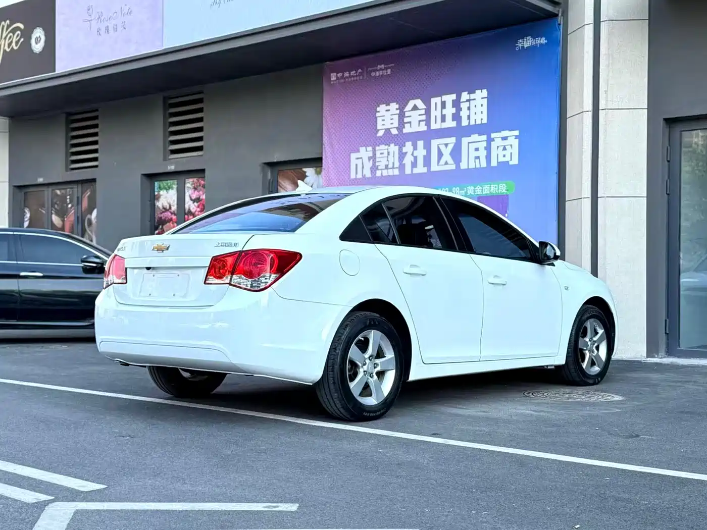 Chevrolet Cruze 2013 Model 1.8L SE AT фото 5