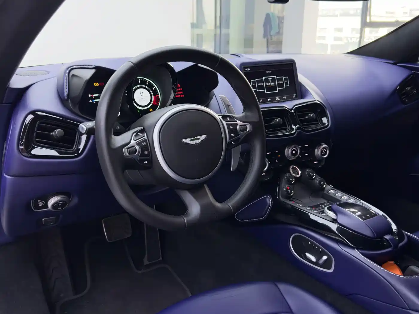 Aston Martin V8 Vantage 2020 2018 4.0T V8 Coupe