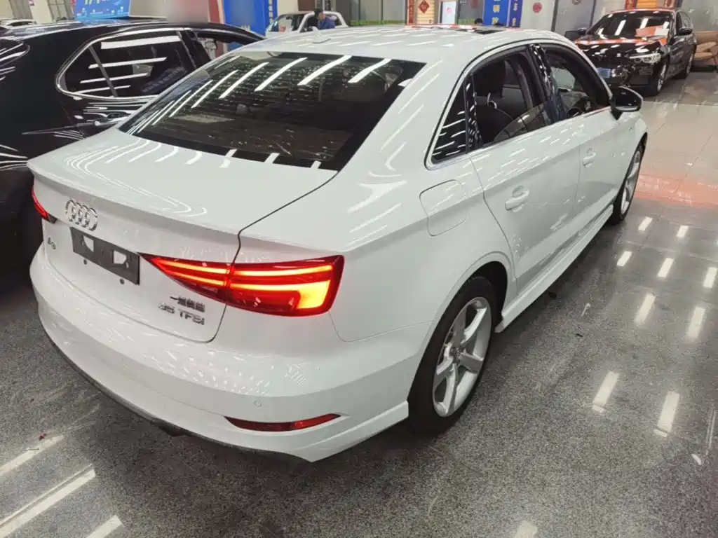 Фото 7 - Audi A3