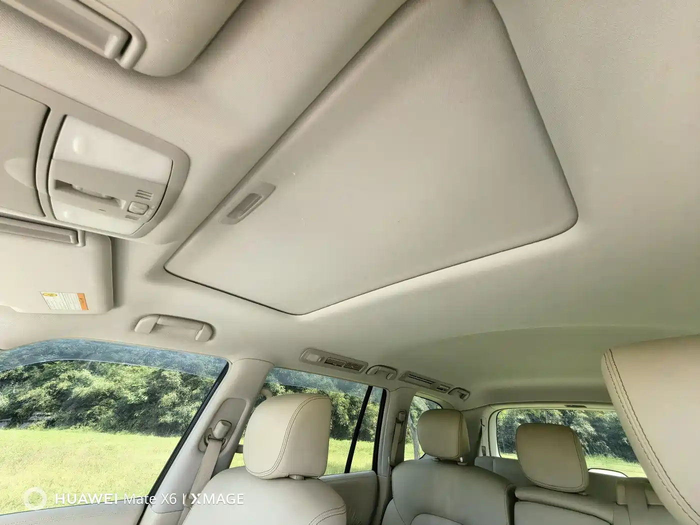 Nissan Patrol 2018 Model 5.6L Standard фото 12