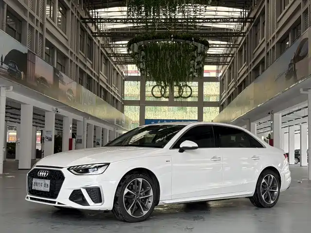 Audi A4L 2024