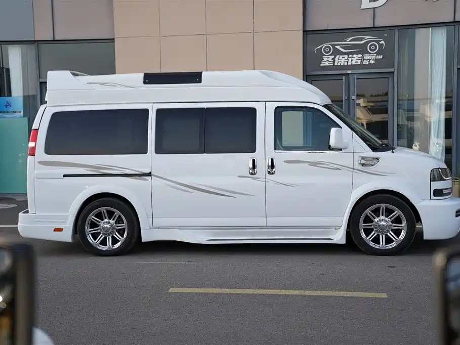 GMC Savana 2016 2015 5.3L G600S 4WD Elegance Edition