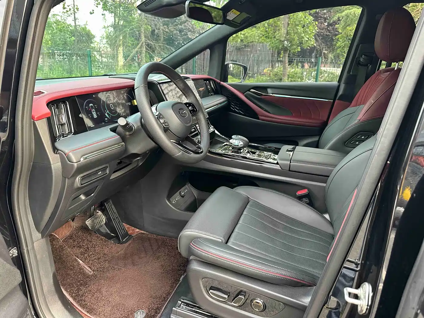 GAC Trumpchi Trumpchi M8 2024 Patriarch Series 400T Ultimate Edition фото 10