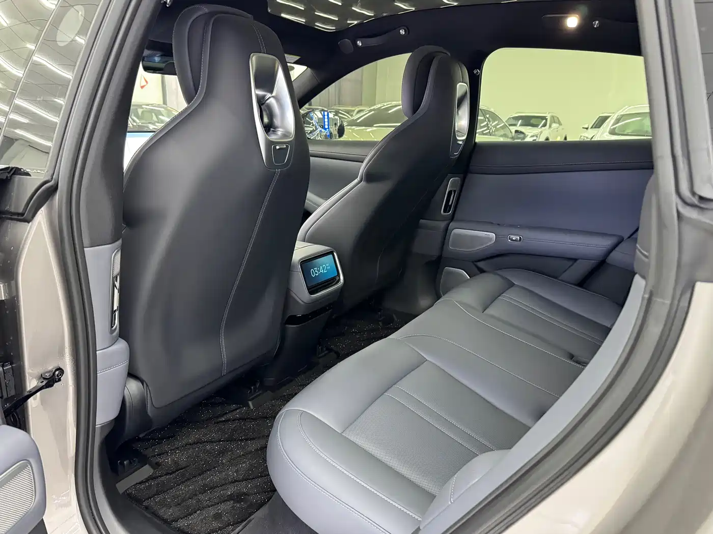 XIAOMI CAR XIAOMI YU7