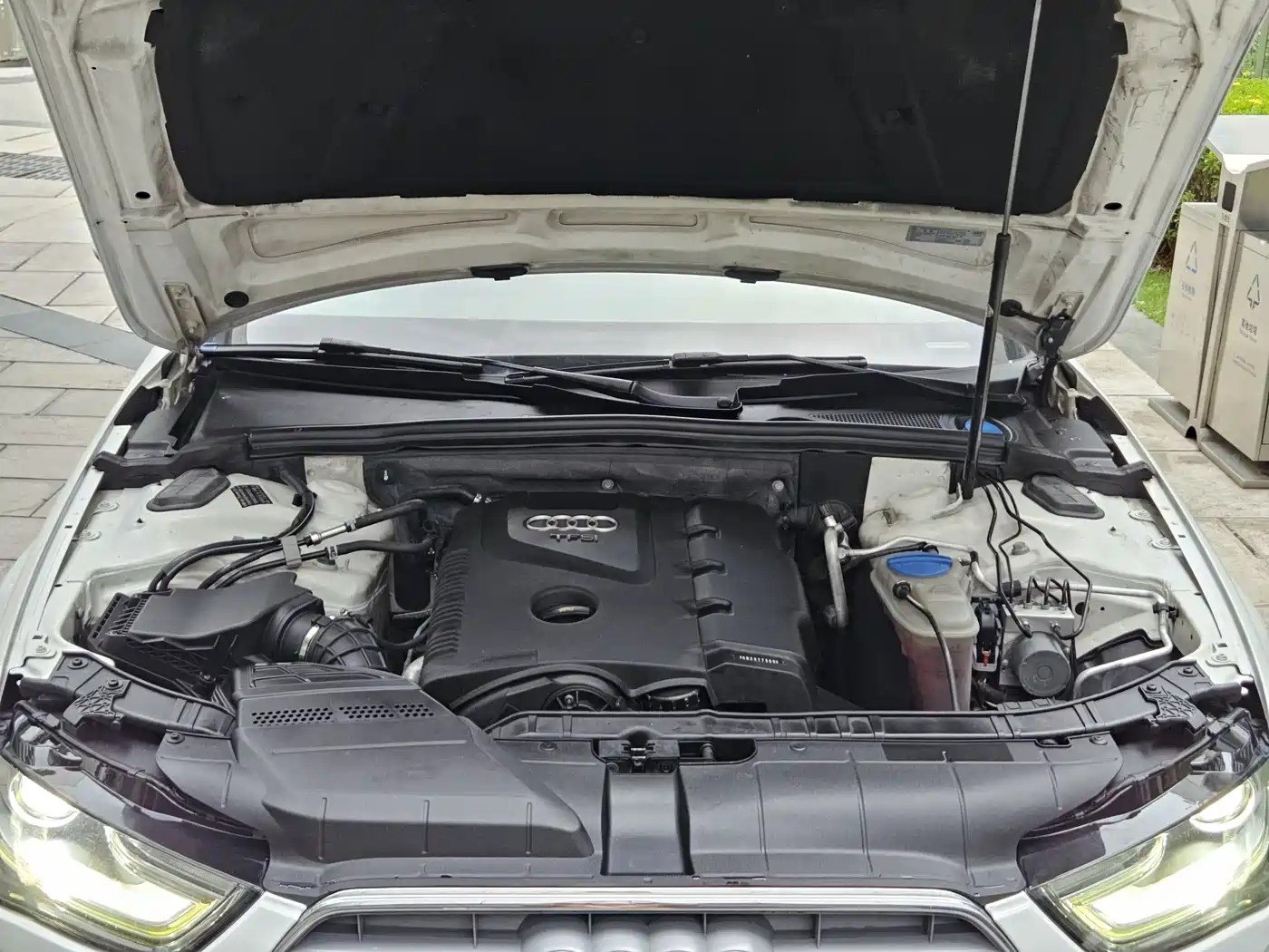 Audi A4L 2013 35 TFSI Automatic Comfort фото 6