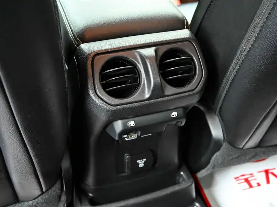 Jeep Wrangler 4xe 2022 2021 4-Door 2.0T 4xe Sahara
