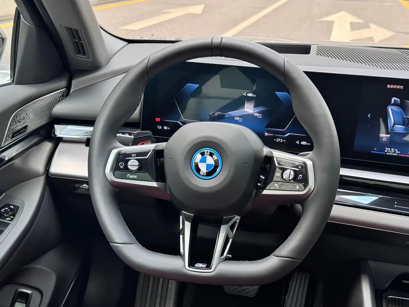 BMW I5