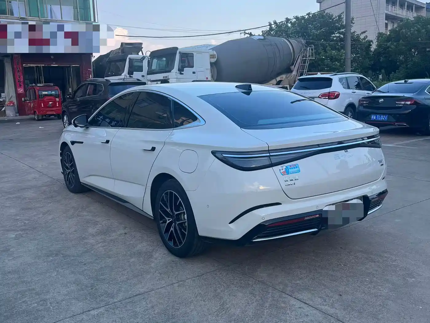BYD Seal 07 DM-i 2025 2025 Smart Drive Edition DM-i 1.5L 125km Elite