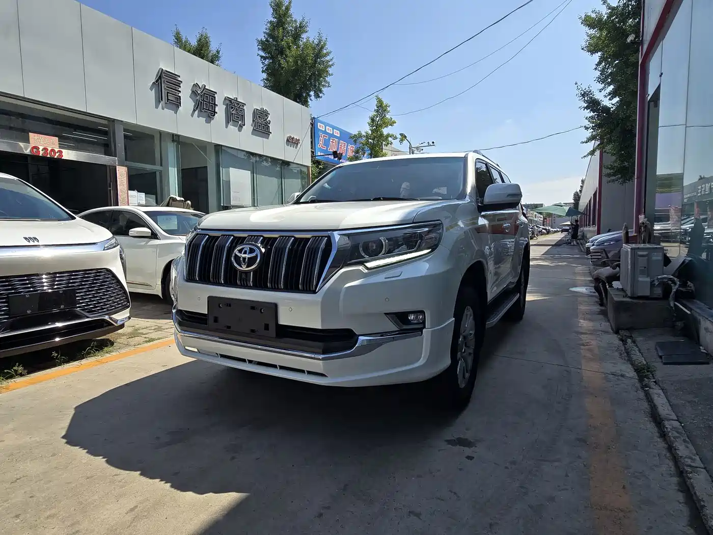 Toyota Prado 2019 2019 3.5L Automatic TX-L Zunxiang Edition with Rear-mounted Spare Tire