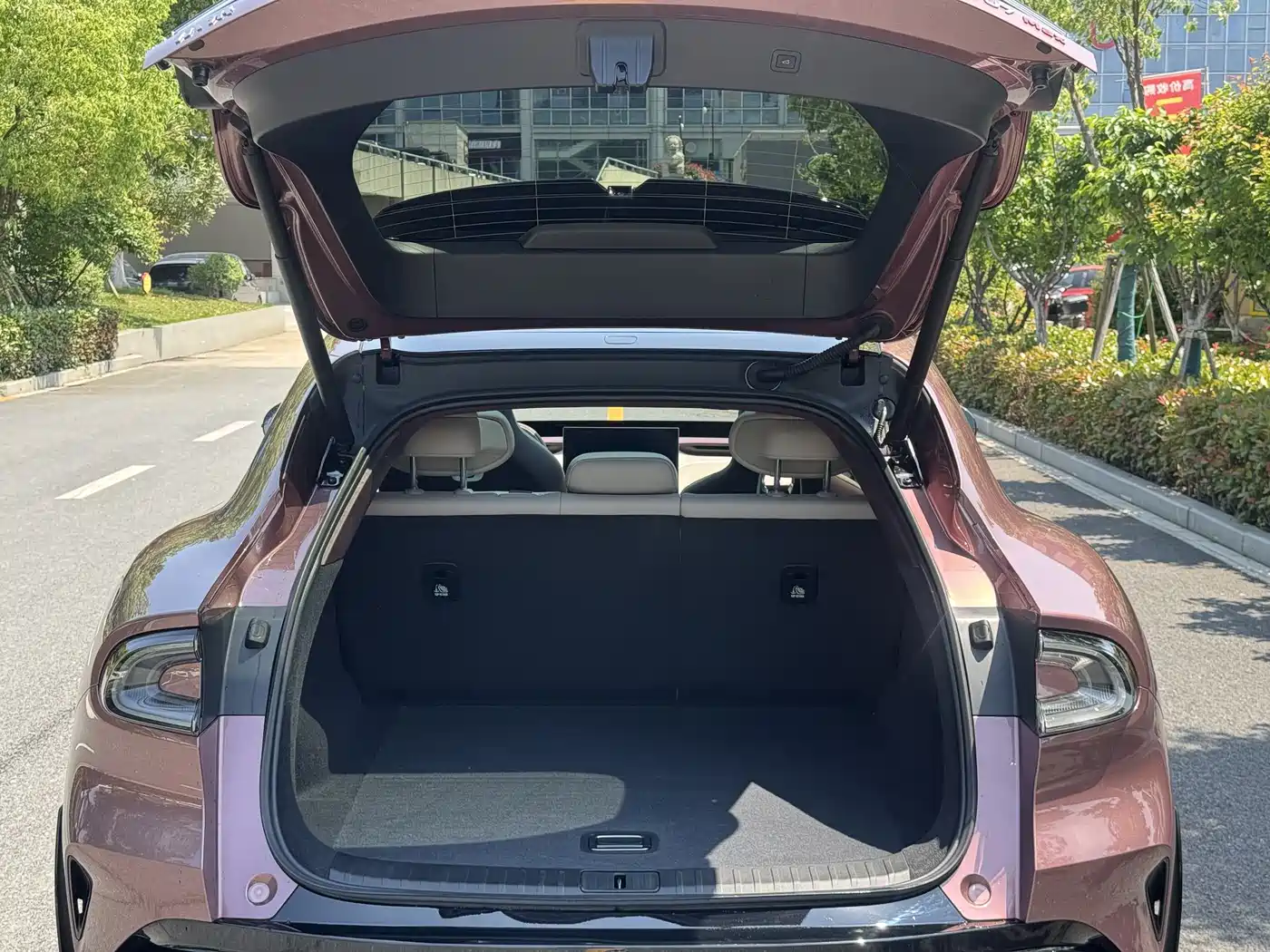 Xiaomi Auto Xiaomi YU7 2025 Ultra Long Range High Performance AWD Max Edition фото 19