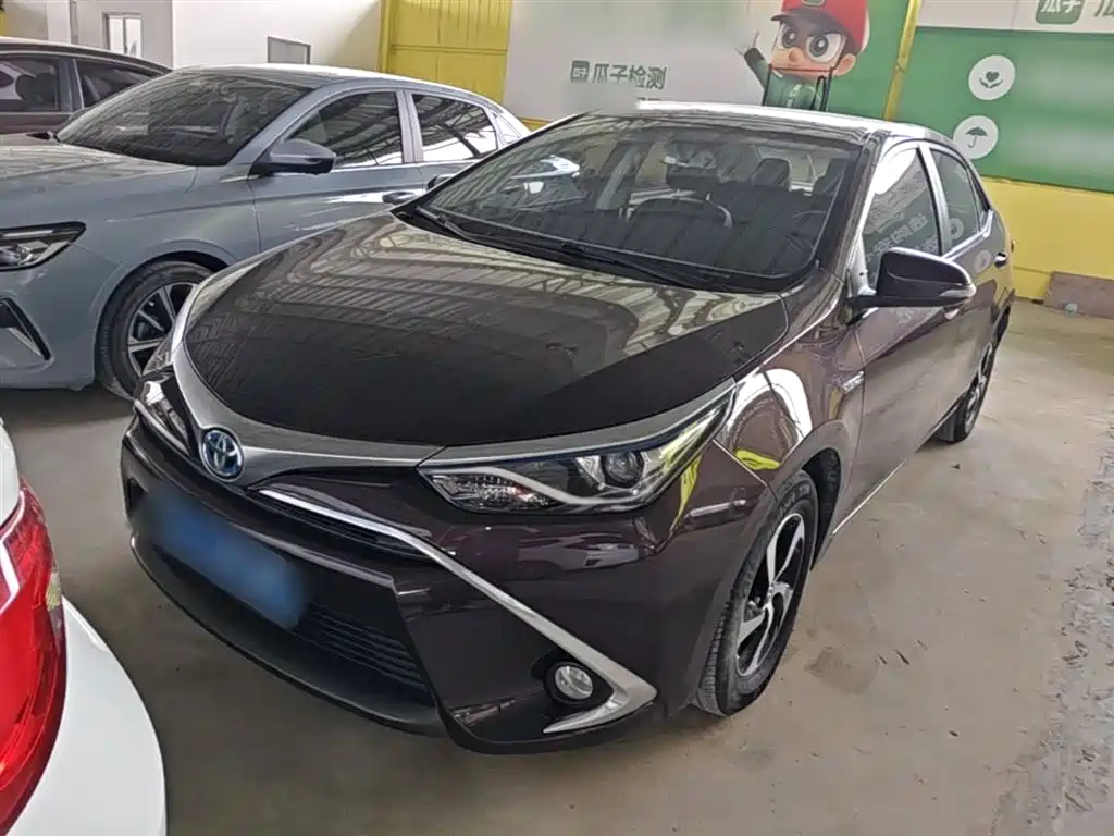 Toyota Levin 2017 Facelift Hybrid 1.8H GS E-CVT Elite Sunroof Edition China V