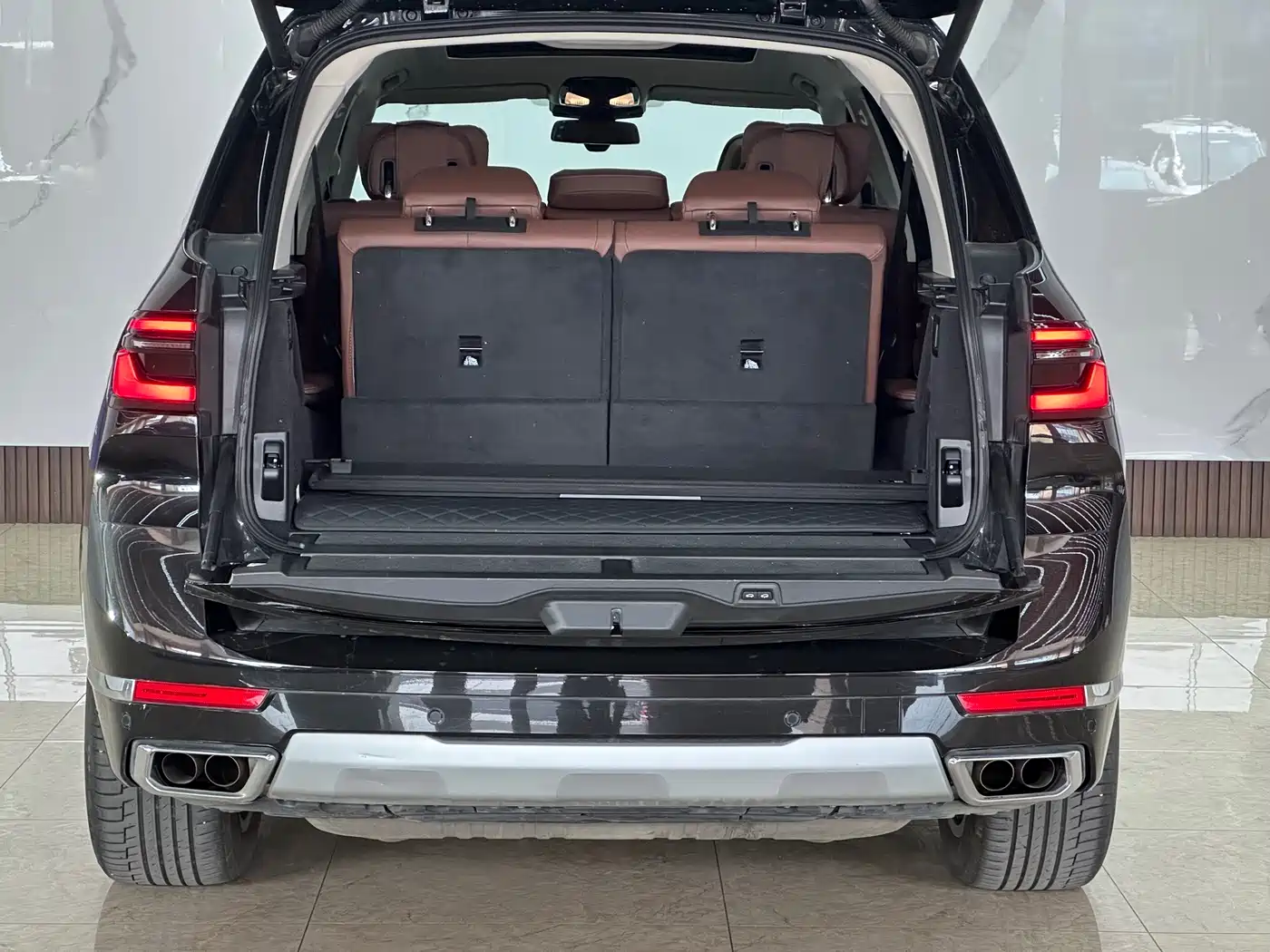 BMW X7 2023 xDrive40i Leading Luxury Package фото 21