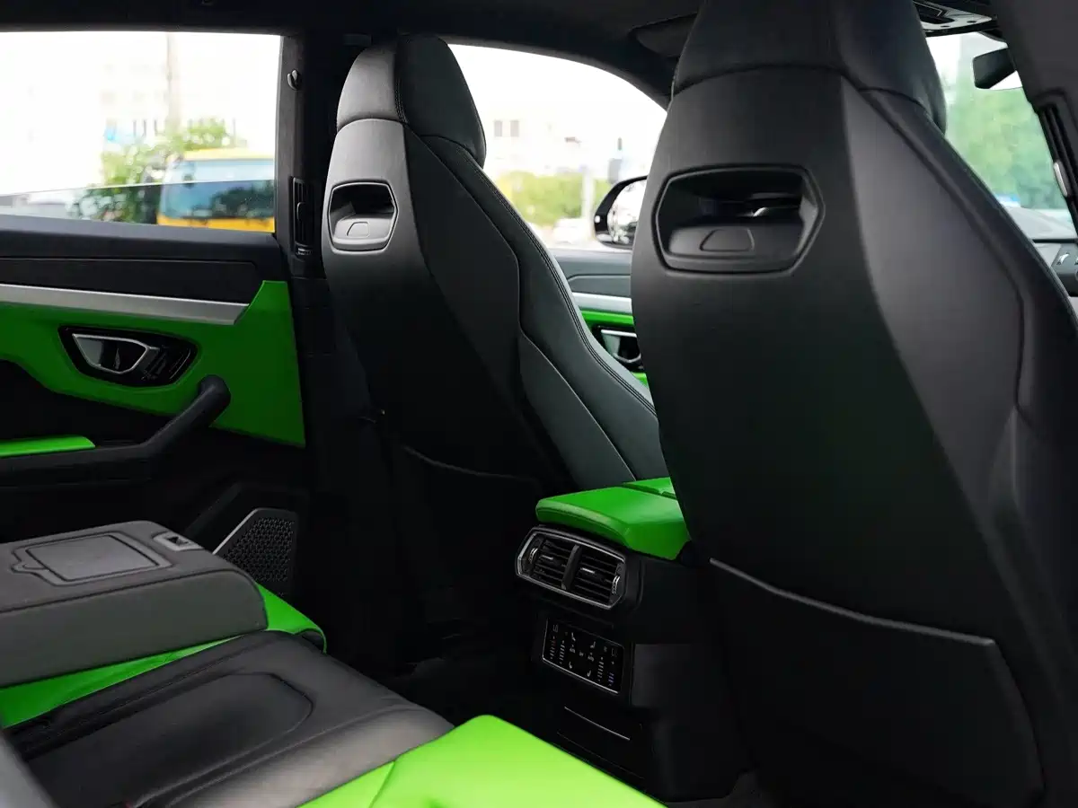 Lamborghini Urus 2019 2018 4.0T V8