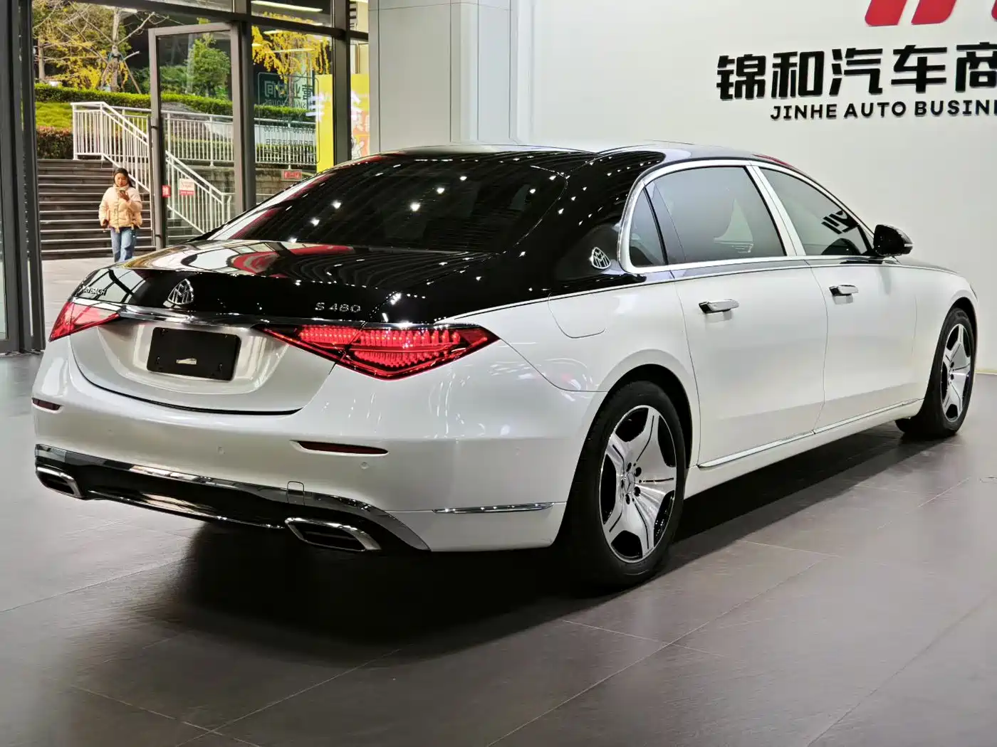 Mercedes-Benz Maybach S-Class 2022 S 480 4MATIC Intelligent Premium Special Edition фото 7