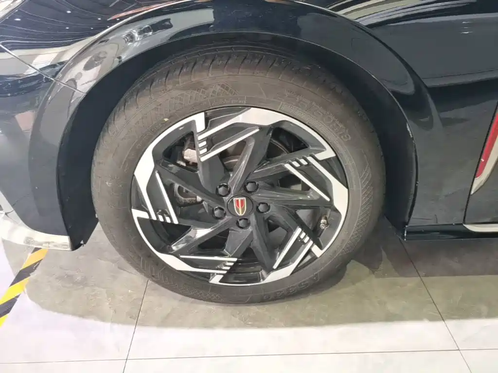 Hongqi H6 2026 2023 2.0T Comfort Edition