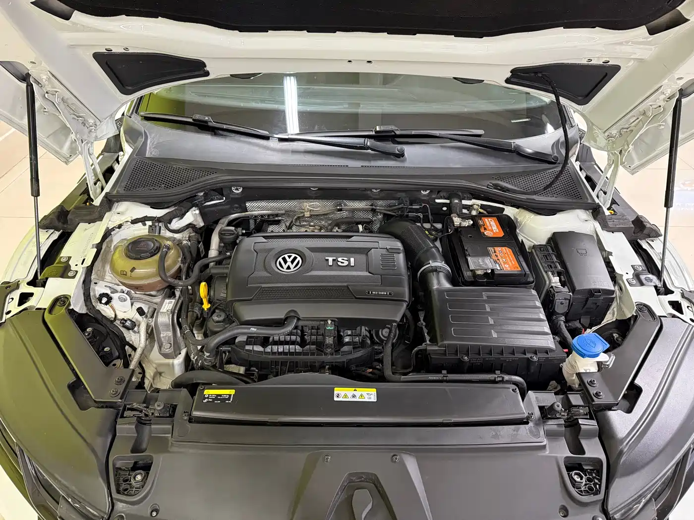 Volkswagen FAW-Volkswagen CC 2021 380TSI Eye-catching Edition фото 11
