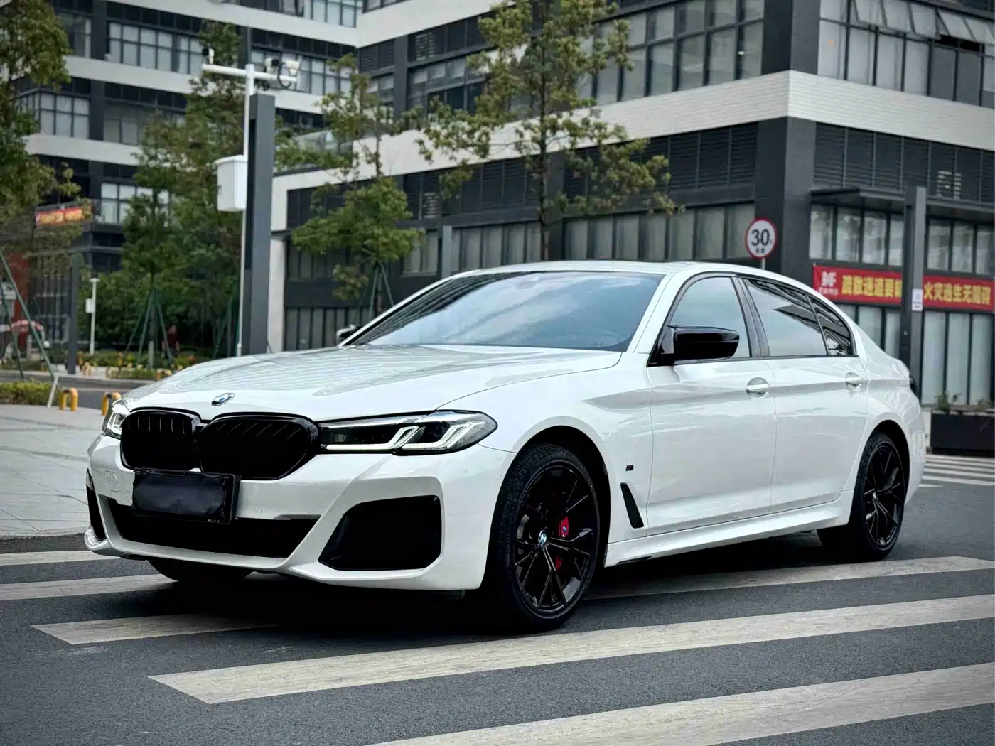 BMW 5 Series 2021 530Li Premium M Sport Package