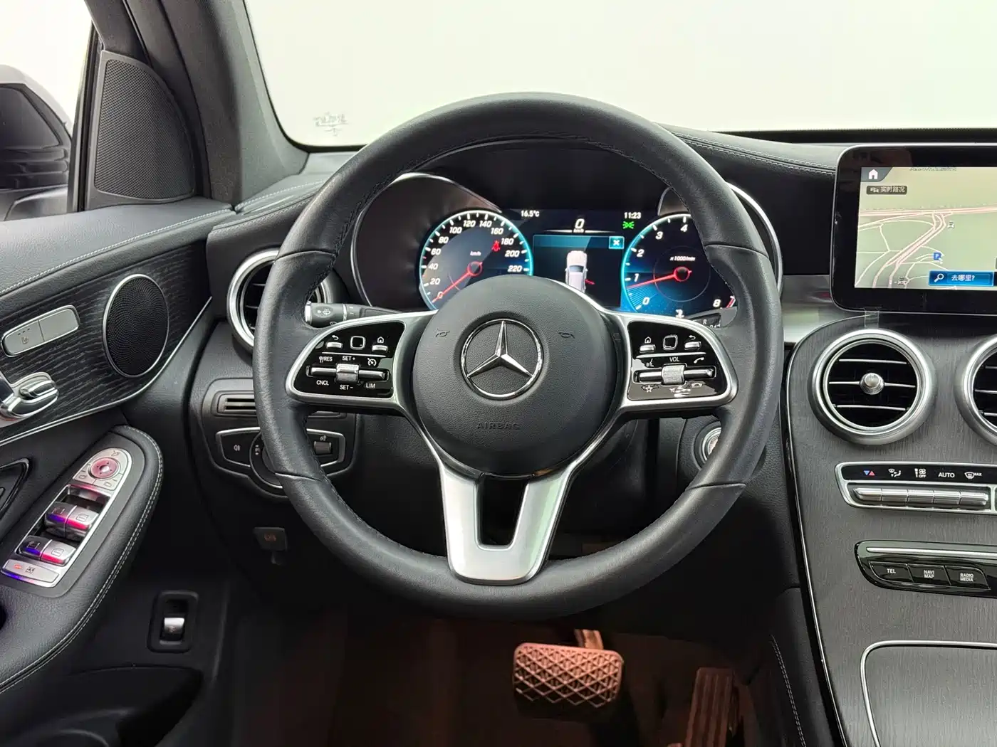 Mercedes-Benz GLC Coupe 2021 GLC 300 4MATIC Coupe SUV фото 23