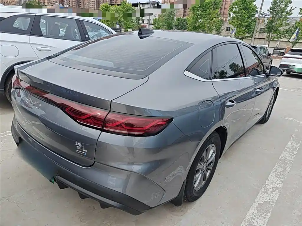 BYD Qin L 2025 DM-i Smart Drive Edition 80KM Leading фото 7