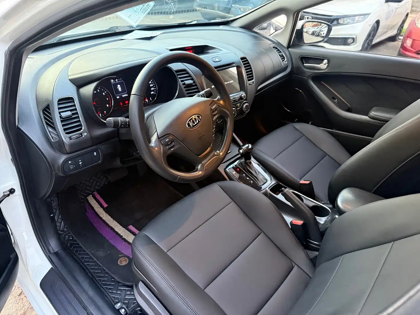 Kia K3 2016 1.6L Automatic GLS фото 4