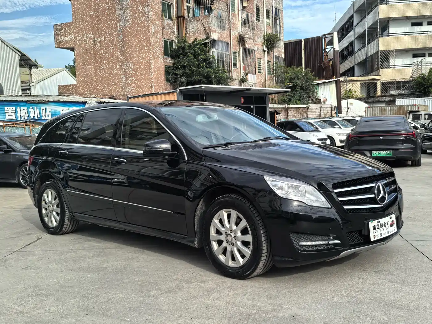 Mercedes-Benz R-Class 2011 R 350 L 4MATIC фото 3