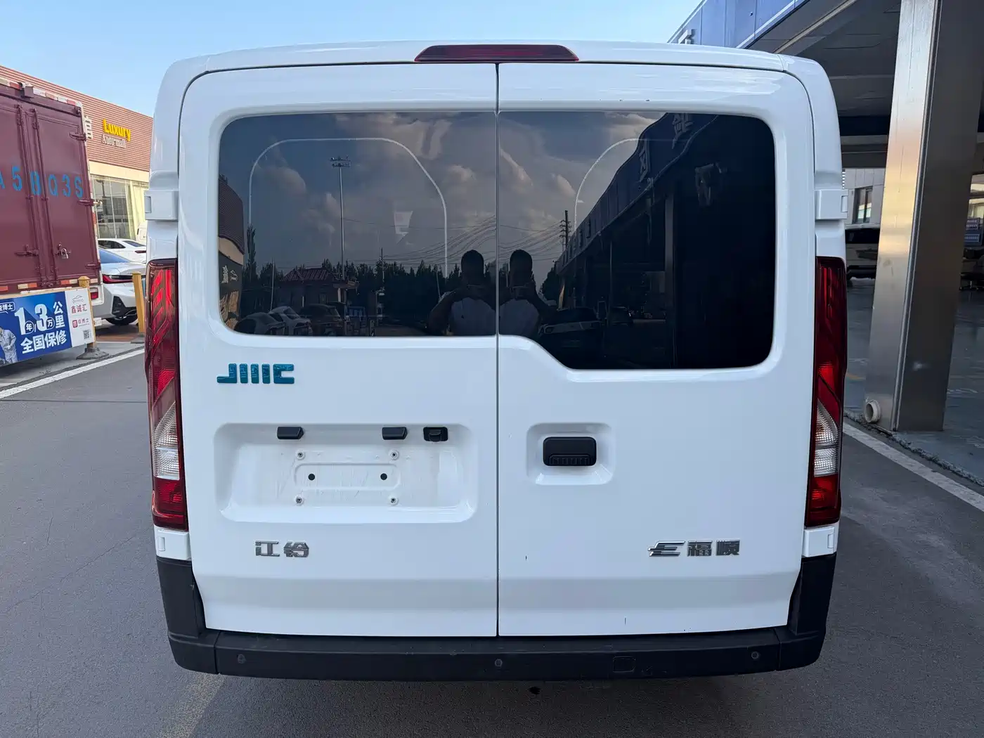 Jiangling E-Fushun 2025 2025 Clear Window Version 41.86kWh Short Wheelbase Low Roof