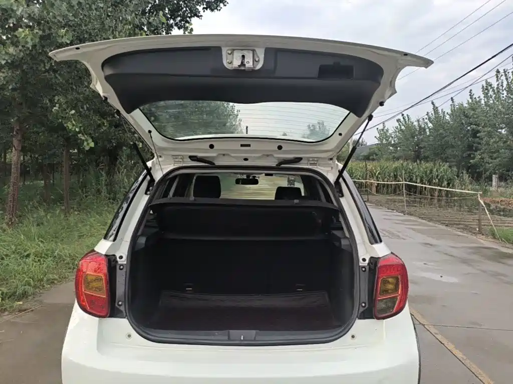 Suzuki SX4 2016 2013 1.6L Manual Cool Edition