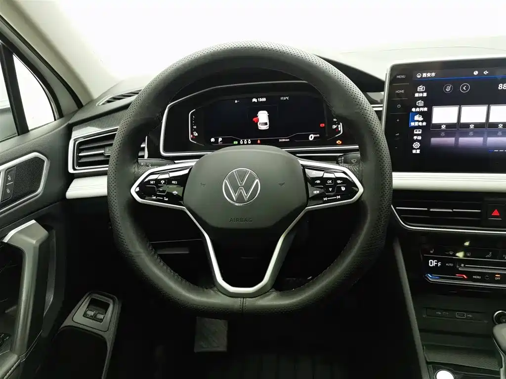 VOLKSWAGEN TIGUAN L NEW ENERGY
