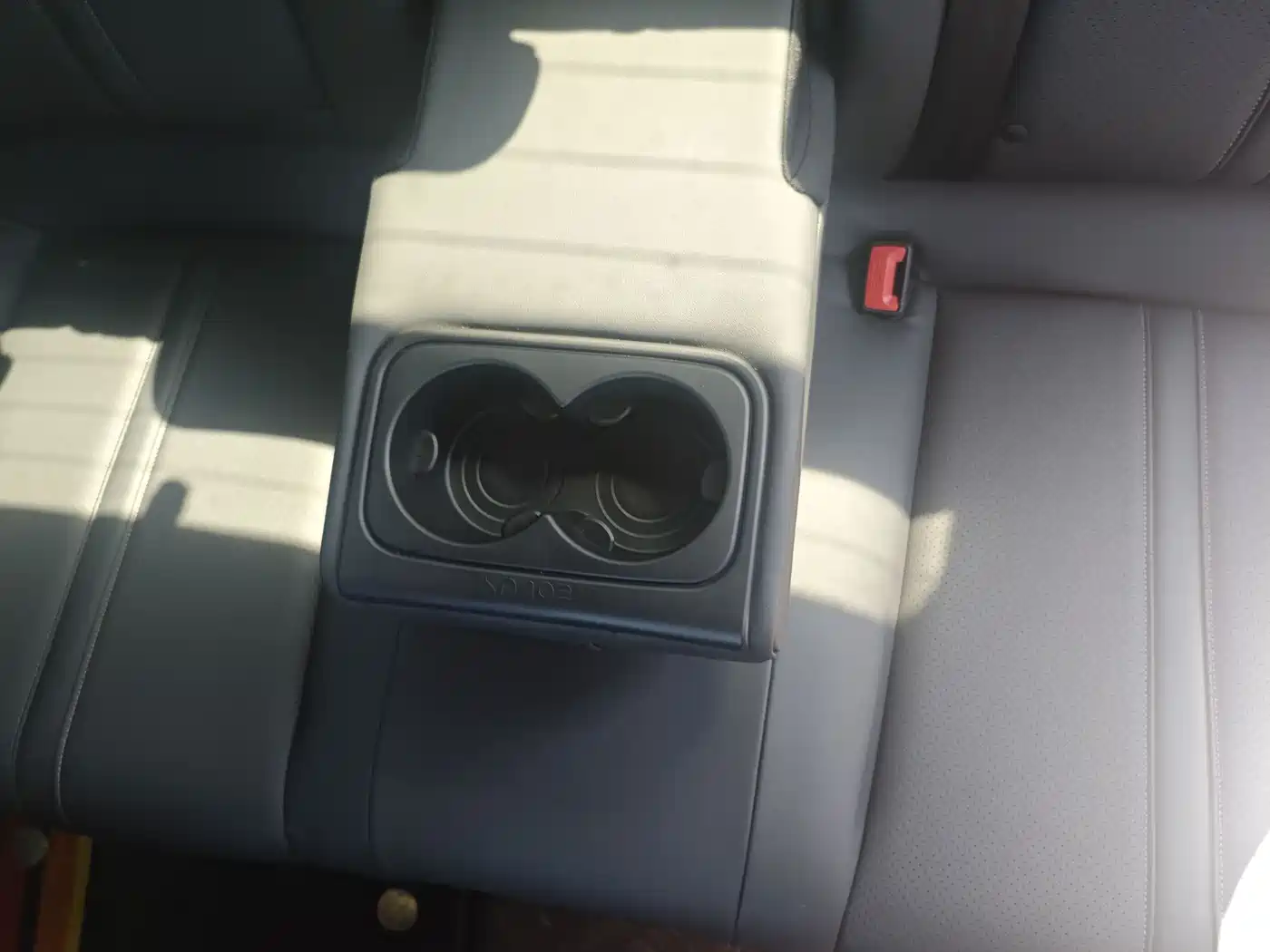 DONGFENG YI HYUN MAX