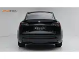 Photo 4 - Tesla Model Y