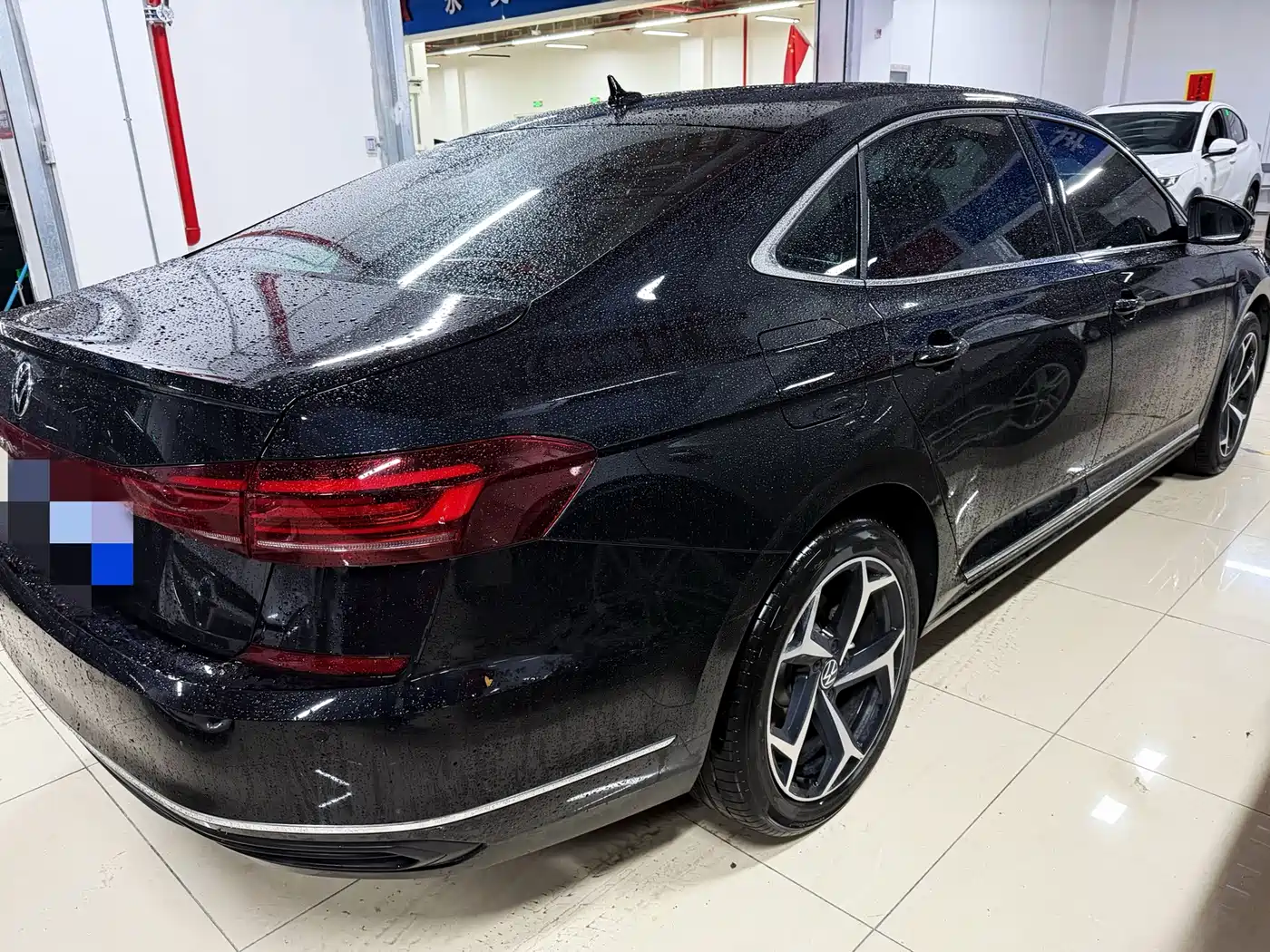 Фото 3 - Volkswagen Passat
