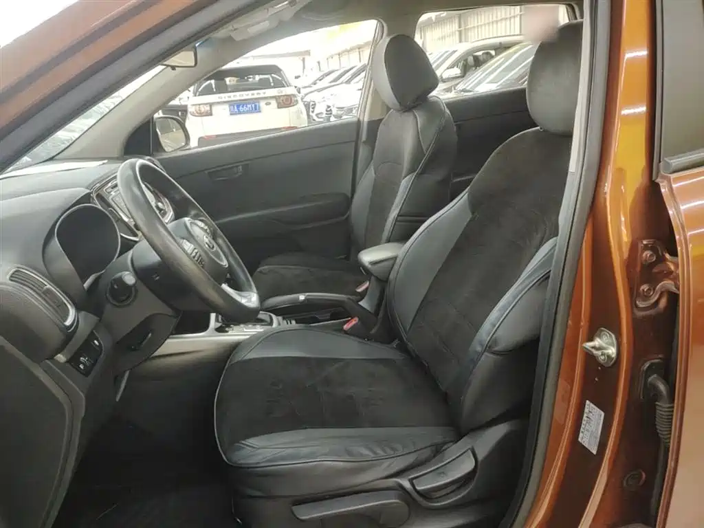 Kia KX3 Smart Run 2015 1.6L Automatic 2WD GLS фото 15