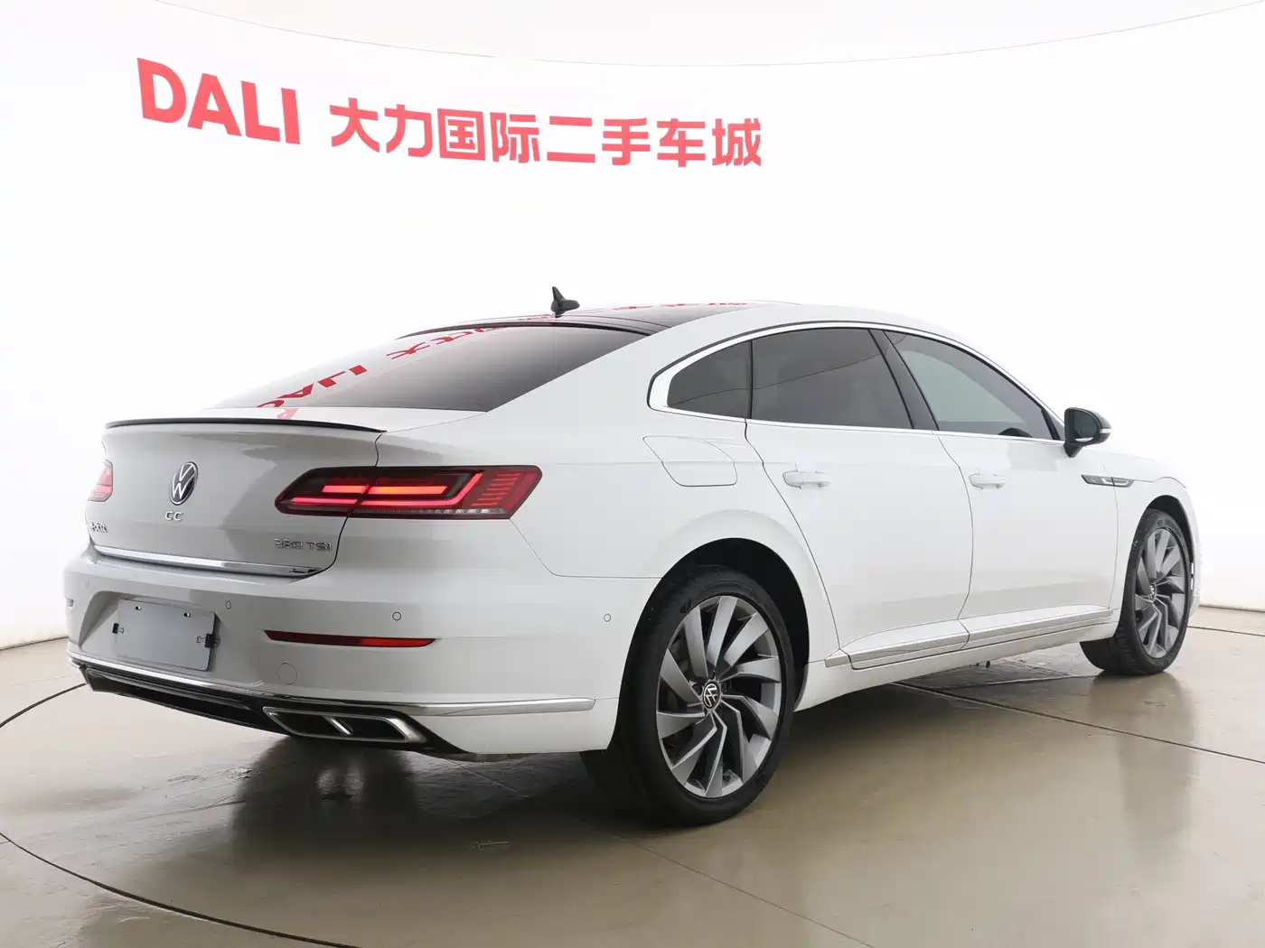 Volkswagen FAW-Volkswagen CC 2021 380TSI Eye-catching Edition фото 15
