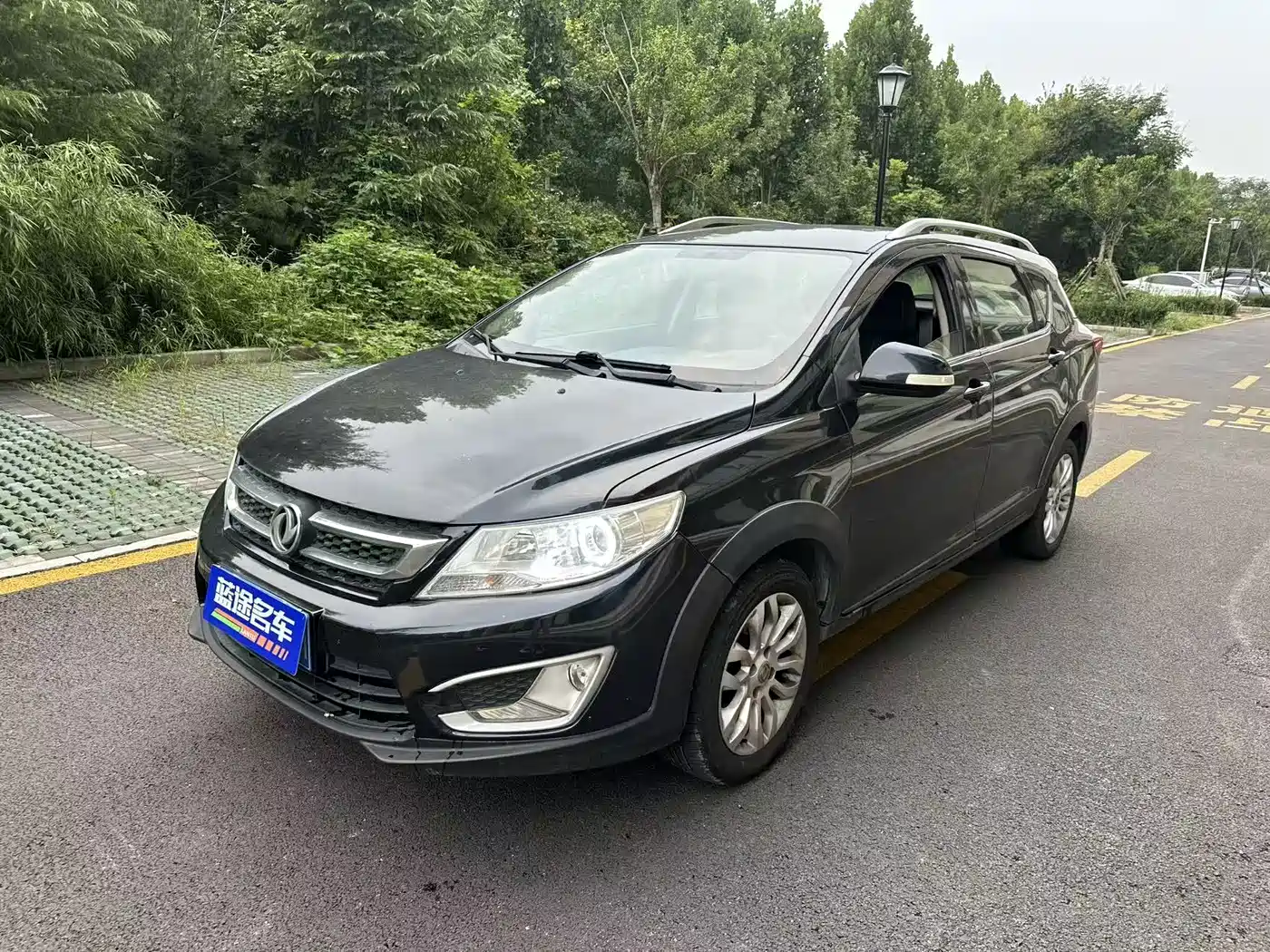 Dongfeng Aeolus Dongfeng Fengshen AX3 2016 2016 1.5L Manual Trendy Cool Edition