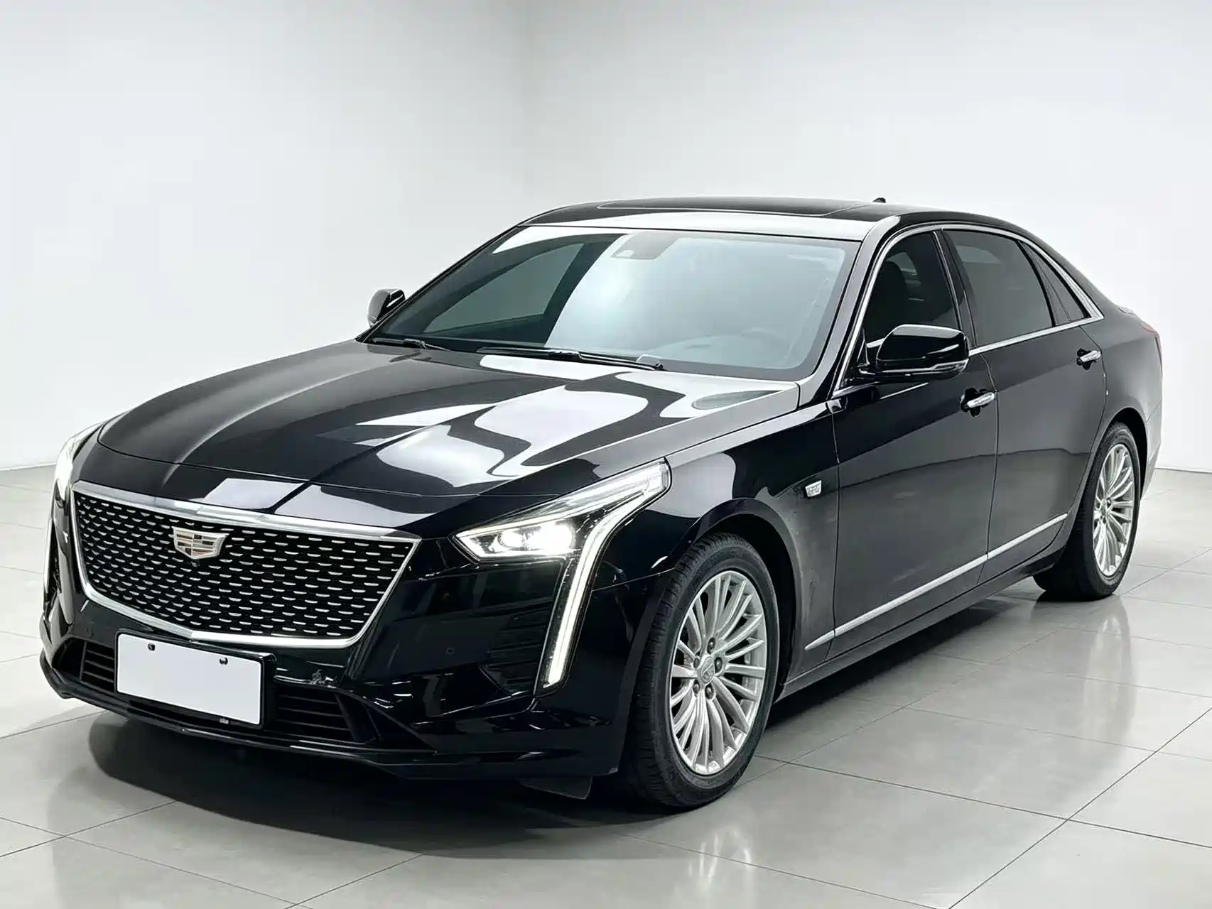 Фото 1 - Cadillac CT6