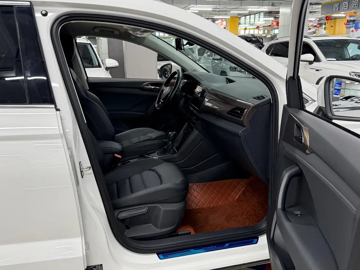Volkswagen Tharu, миниатюра 13